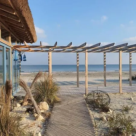 221 Mamaia Nord Apartment