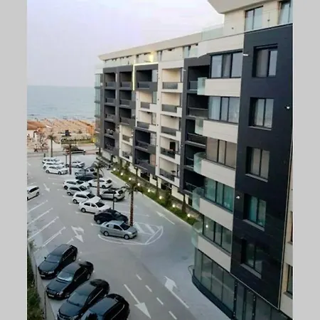 221 Mamaia Nord * Năvodari