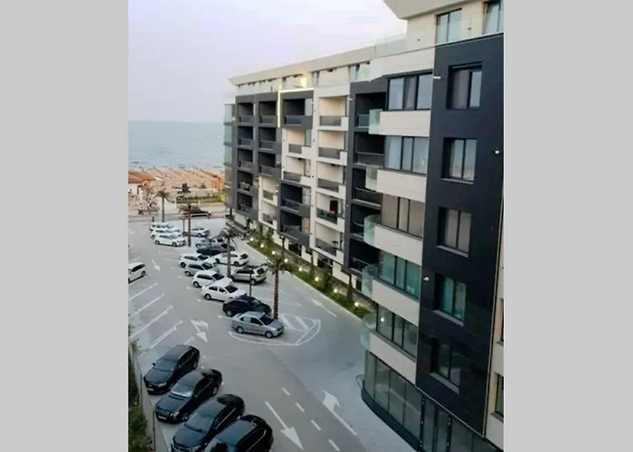 221 Mamaia Nord * Năvodari